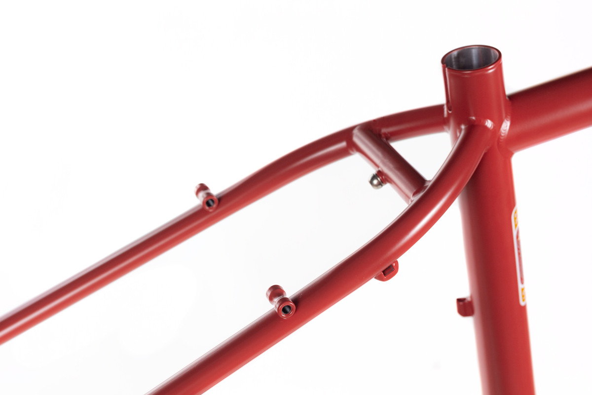 Jones Steel Plus LWB Diamond frameset Black Jones Steel Plus LWB Diamond frameset Black