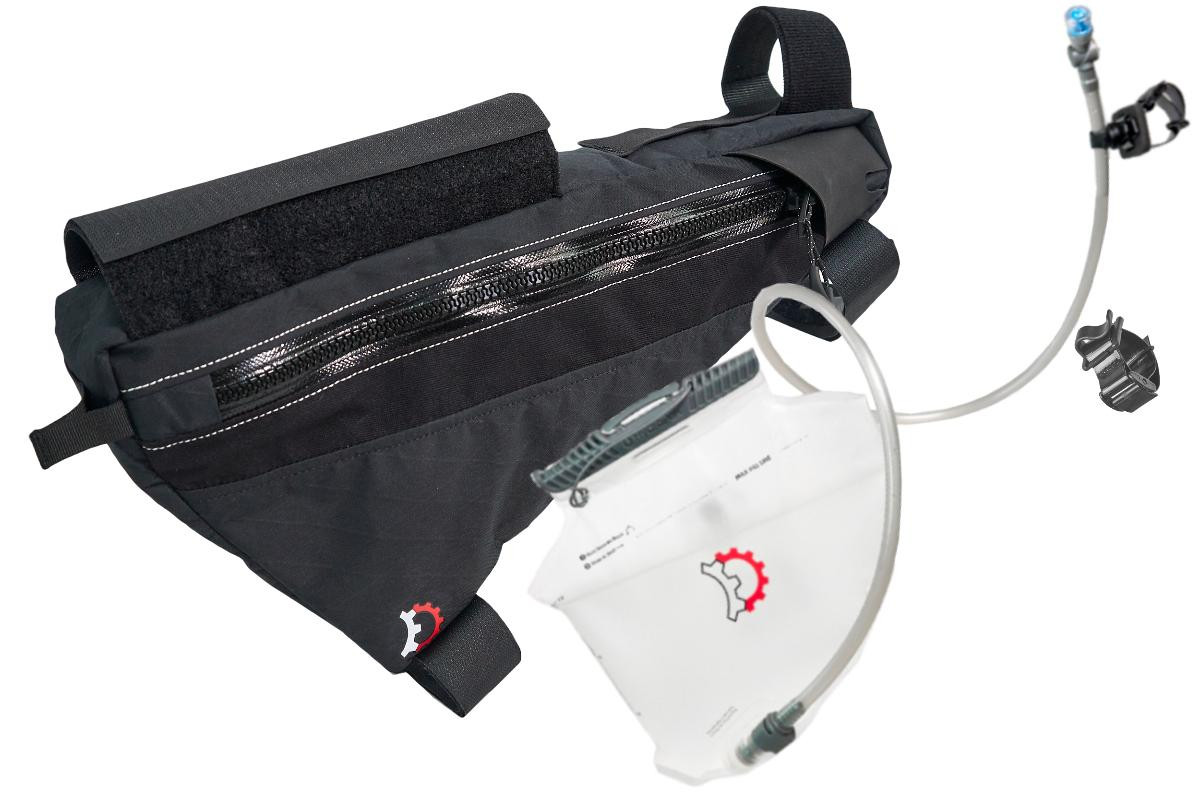 Revelate Designs Choss Hydratation Bundle Revelate Designs Choss Hydratation Bundle
