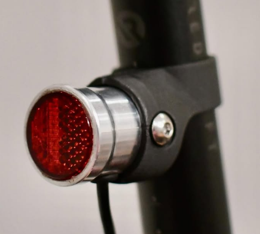 Sinewave - Taillight Seatpost Adapter
