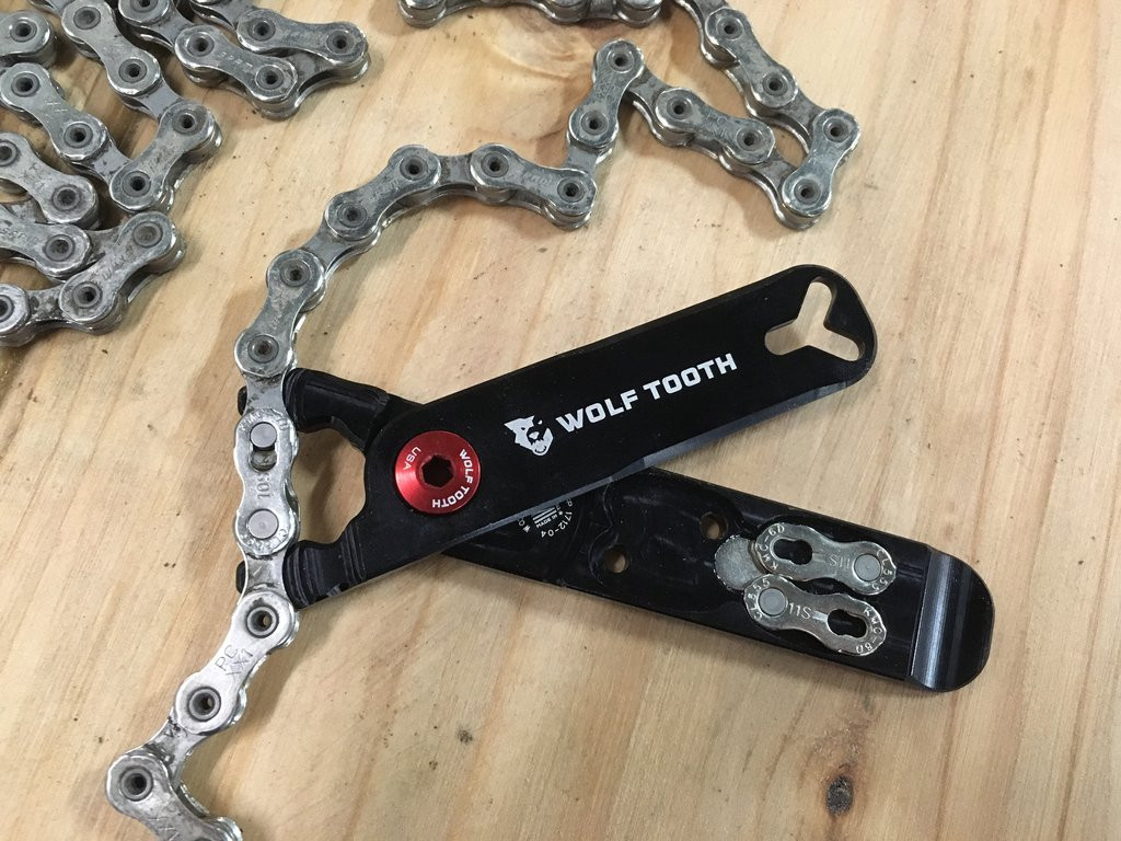 Wolf Tooth Components Pack Pliers