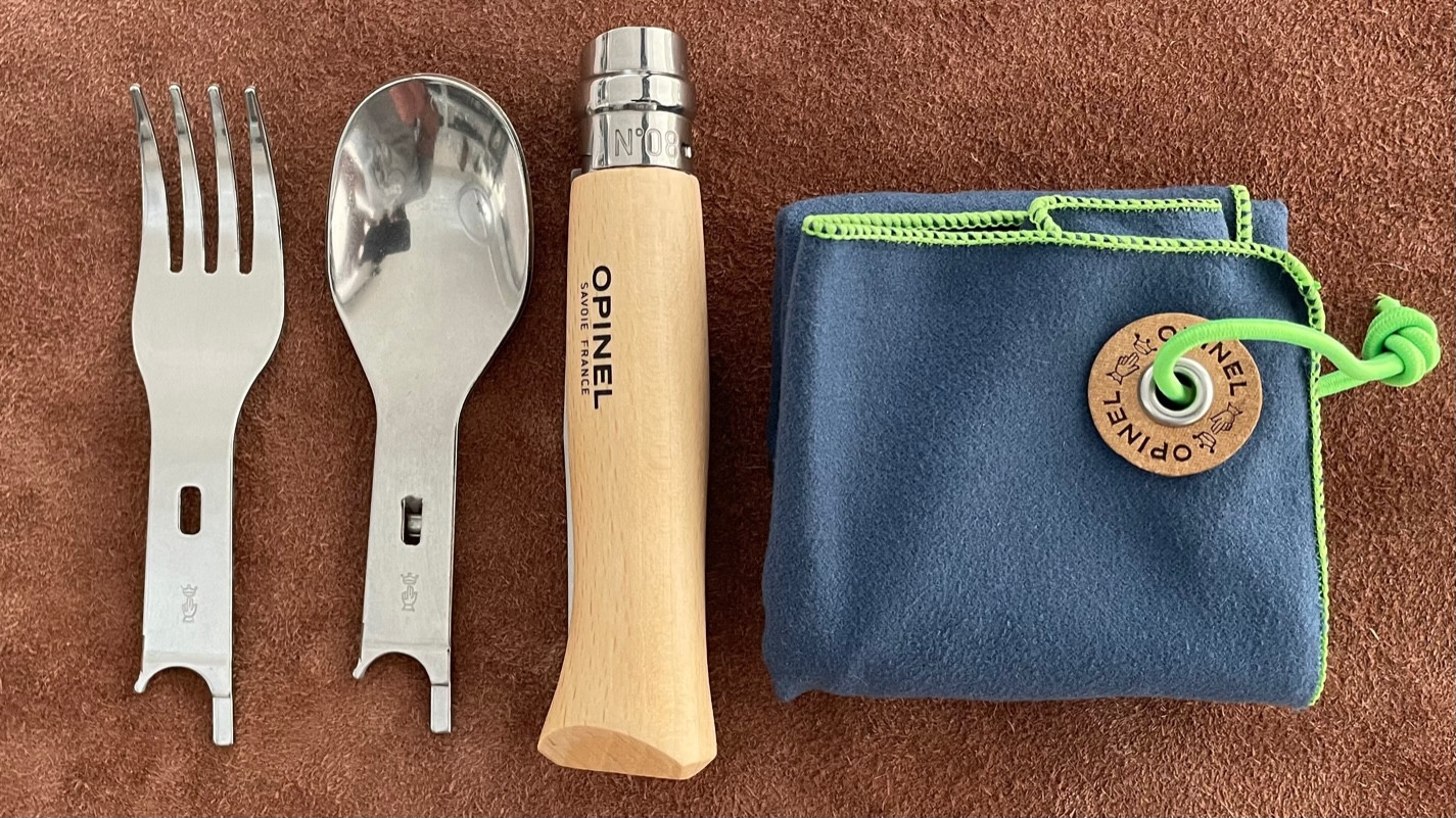 Opinel - Le Picnic + Knife 08