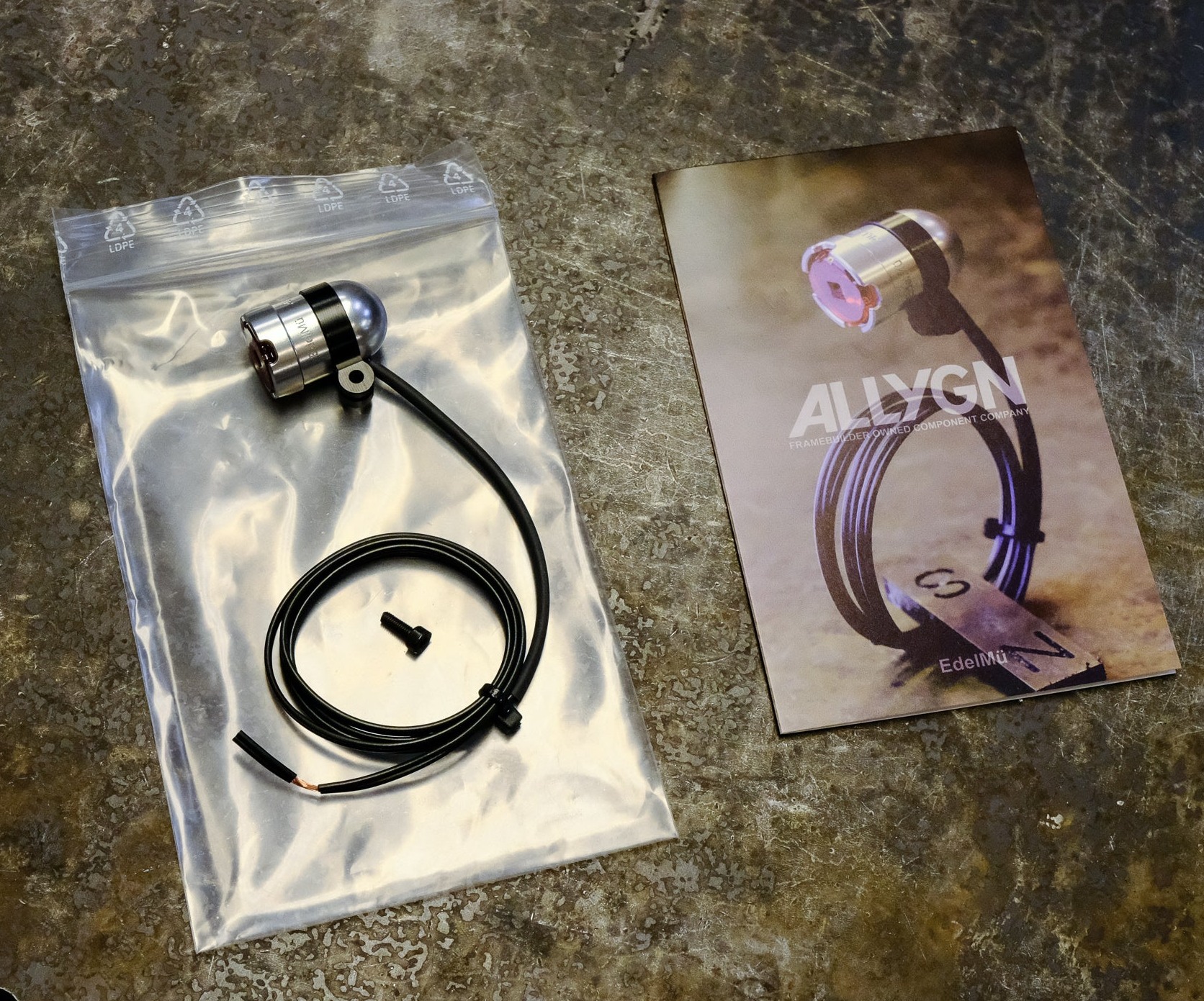 Allygn - EdelMü Taillight - Ring Mount